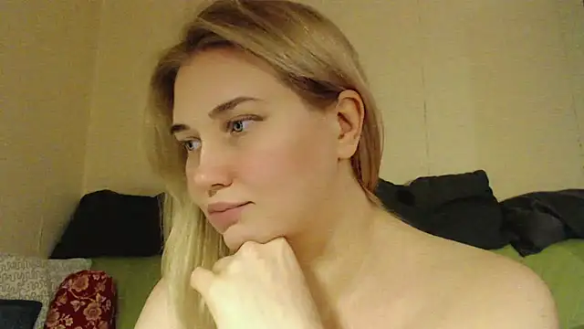 mmmPinUpGirl online show from 4, 10, 2025