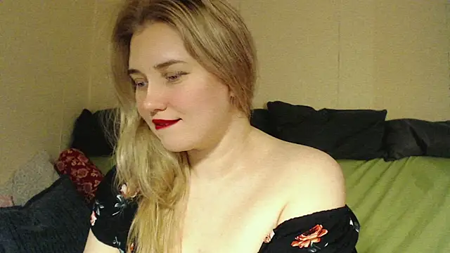 mmmPinUpGirl online show from 9, 11, 2025