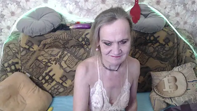 Snapshot of MissBekker chatting on 30, 11, 2025 MissBekker online show from 30, 11, 2025