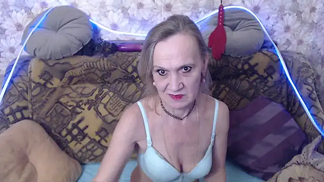 Snapshot of MissBekker chatting on 19, 12, 2025 MissBekker online show from 19, 12, 2025