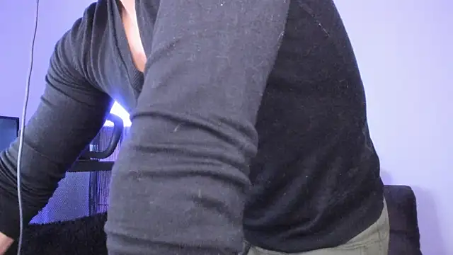 AlexRivera6 online show from 22, 12, 2024