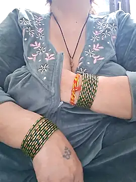 Snapshot of Kavya_XX chatting on 17, 11, 2025 Kavya XX online show from 17, 11, 2025