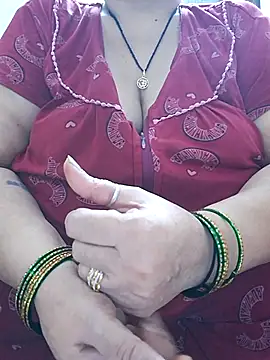 Snapshot of Kavya_XX chatting on 17, 9, 2025 Kavya XX online show from 17, 9, 2025