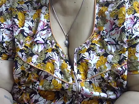 Snapshot of Kavya_XX chatting on 8, 7, 2026 Kavya XX online show from 8, 7, 2026