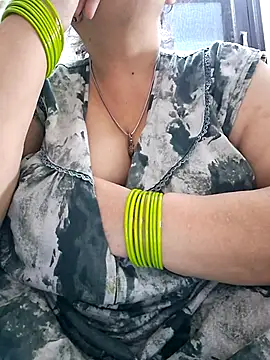 Snapshot of Kavya_XX chatting on 8, 6, 2026 Kavya XX online show from 8, 6, 2026