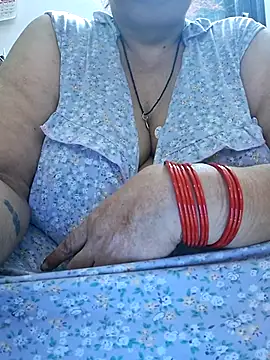 Snapshot of Kavya_XX chatting on 9, 10, 2025 Kavya XX online show from 9, 10, 2025