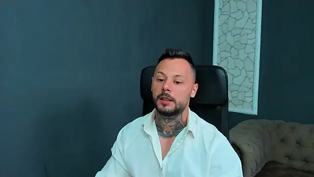 Snapshot of BrianHunts chatting on 12, 6, 2026 BrianHunts online show from 12, 6, 2026