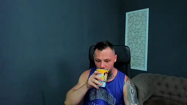 Snapshot of BrianHunts chatting on 25, 6, 2026 BrianHunts online show from 25, 6, 2026