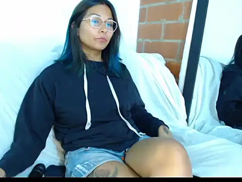Snapshot of Sofynix chatting on 23, 7, 2026 Sofynix online show from 23, 7, 2026