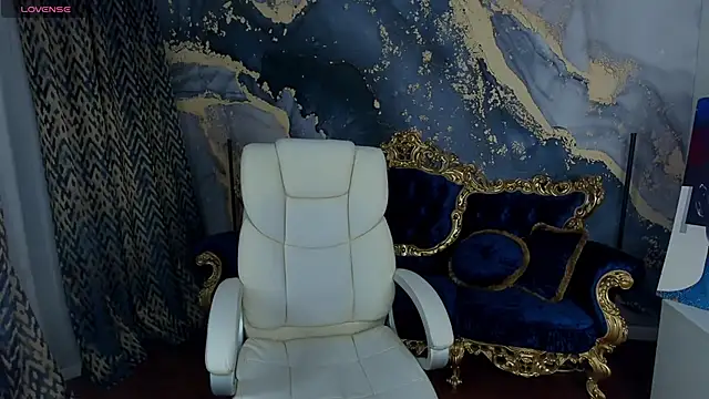 Daphne Moss online show from 18, 3, 2025