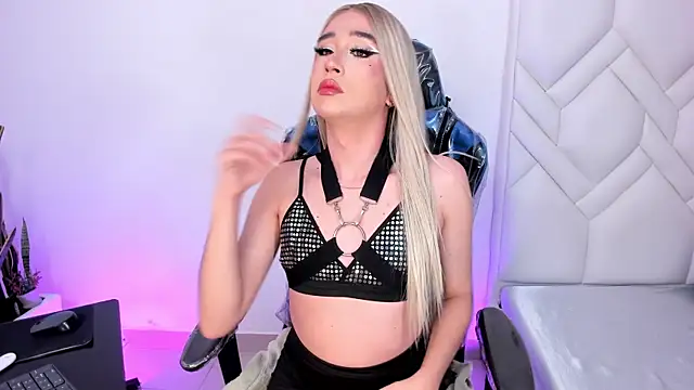 Chris boy  online show from 19, 12, 2025