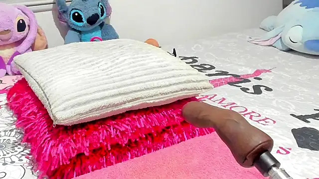 Elizabeth 18  online show from 15, 1, 2026