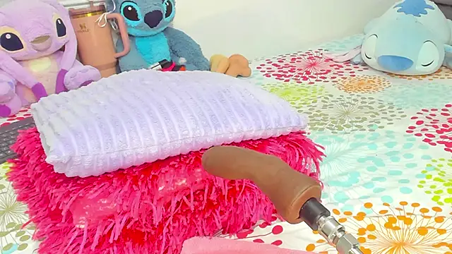 Elizabeth 18  online show from 30, 9, 2025