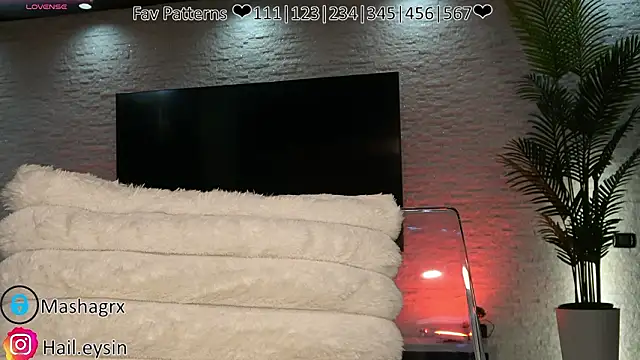 Mashagrx0 online show from 16, 3, 2026