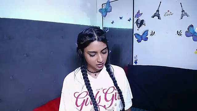 Delilah Blazee online show from 10, 11, 2025