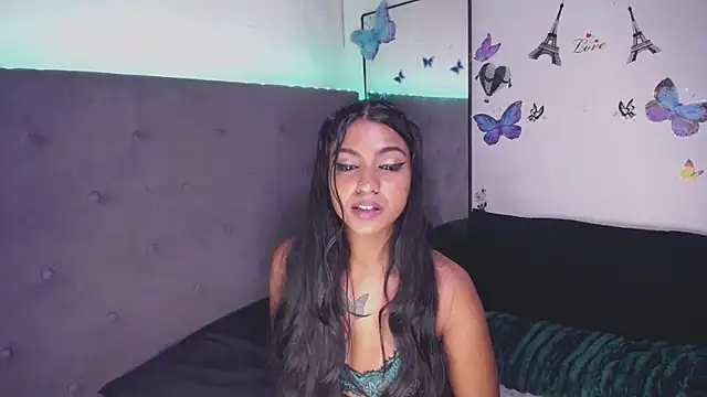 Delilah Blazee online show from 30, 10, 2025