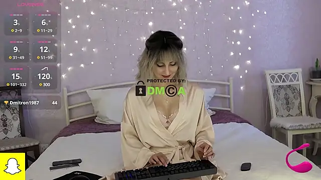 --SUCCESS-- online show from 8, 3, 2025