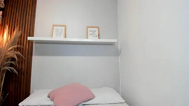 LANA-JONNES online show from 11, 1, 2026