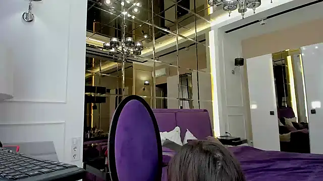 MistressMilana online show from 24, 7, 2026