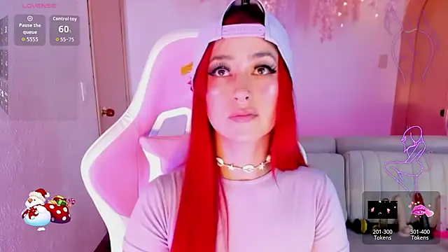 Mia-Bloom online show from 11, 11, 2025