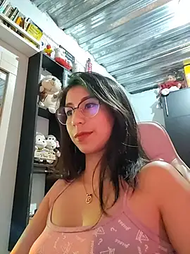 kateeen18 online show from 11, 1, 2026