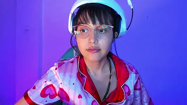 Little Lisy online show from 31, 10, 2025