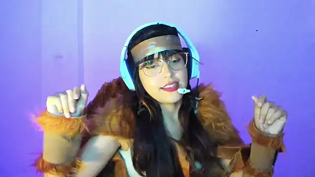 Little Lisy online show from 1, 12, 2025