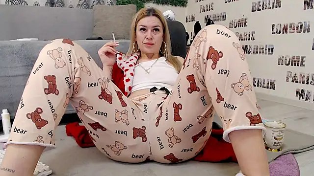 sweetdaiana23 online show from 26, 3, 2026