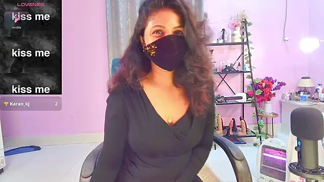 Naughty nightz online show from 9, 11, 2025