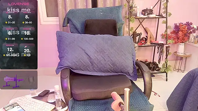 Naughty nightz online show from 23, 9, 2025