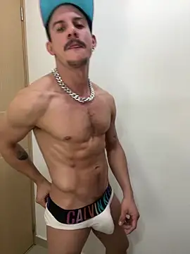 Snapshot of lazzon_bastion chatting on 10, 6, 2026 lazzon bastion online show from 10, 6, 2026
