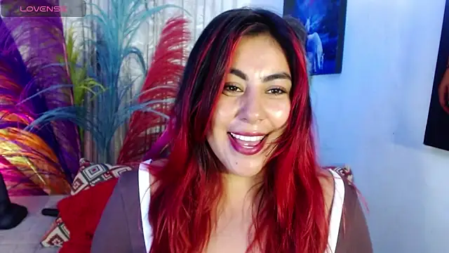 Snapshot of gatuwildhott chatting on 25, 4, 2026 gatuwildhott online show from 25, 4, 2026
