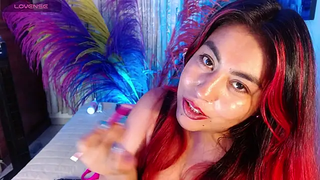 Snapshot of gatuwildhott chatting on 30, 4, 2026 gatuwildhott online show from 30, 4, 2026