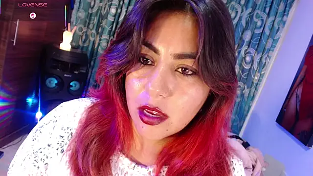 gatuwildhott online show from 13, 1, 2026