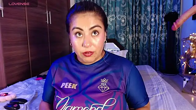 gatuwildhott online show from 18, 9, 2025