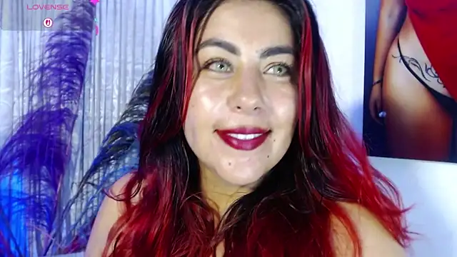Snapshot of gatuwildhott chatting on 29, 5, 2026 gatuwildhott online show from 29, 5, 2026