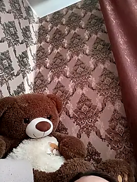 LeilaSaint online show from 18, 11, 2025