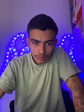 Snapshot of sorry-mom69 chatting on 29, 11, 2025 sorry-mom69 online show from 29, 11, 2025