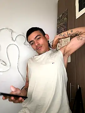 Snapshot of sorry-mom69 chatting on 23, 11, 2025 sorry-mom69 online show from 23, 11, 2025