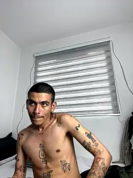 Snapshot of sorry-mom69 chatting on 17, 10, 2025 sorry-mom69 online show from 17, 10, 2025