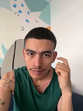 Snapshot of sorry-mom69 chatting on 30, 10, 2025 sorry-mom69 online show from 30, 10, 2025