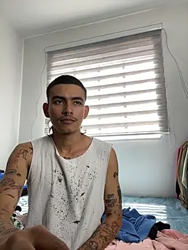 Snapshot of sorry-mom69 chatting on 24, 10, 2025 sorry-mom69 online show from 24, 10, 2025