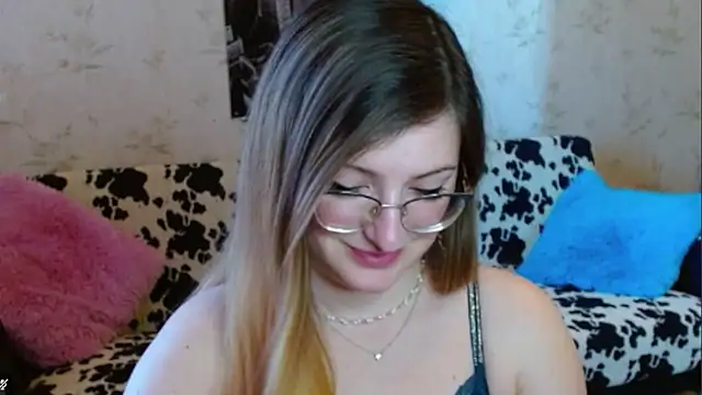 Arielsssplash online show from 10, 9, 2025