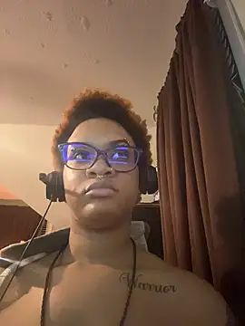 nickytheehawtie online show from 28, 2, 2026