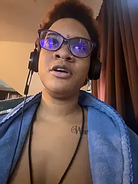 nickytheehawtie online show from 27, 2, 2026