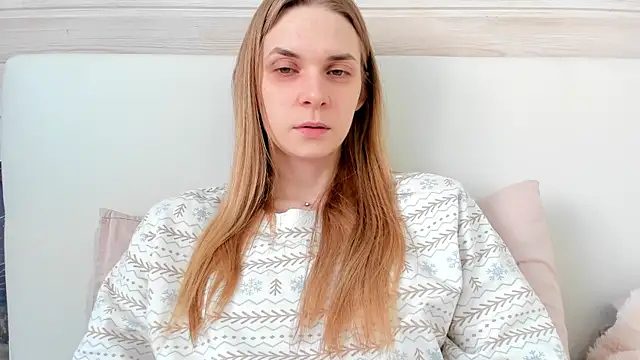 Snapshot of molly_hunt_ chatting on 26, 2, 2025 molly hunt online show from 26, 2, 2025