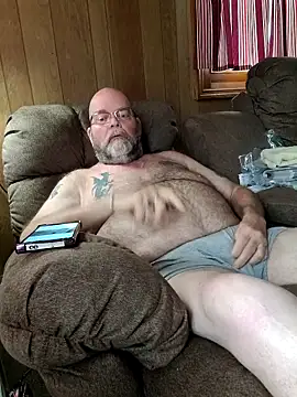 Snapshot of mrwizard4570 chatting on 7, 6, 2026 mrwizard4570 online show from 7, 6, 2026