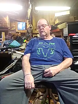 Snapshot of mrwizard4570 chatting on 12, 2, 2026 mrwizard4570 online show from 12, 2, 2026