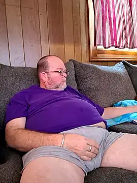 Snapshot of mrwizard4570 chatting on 8, 1, 2026 mrwizard4570 online show from 8, 1, 2026