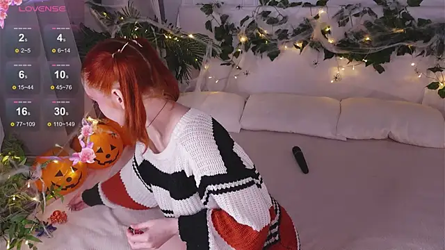 Elfa Mirielle online show from 8, 11, 2025